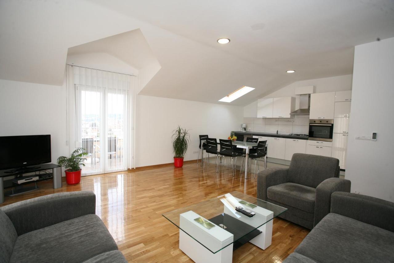 Apartments Little Paradise 特罗吉尔 外观 照片